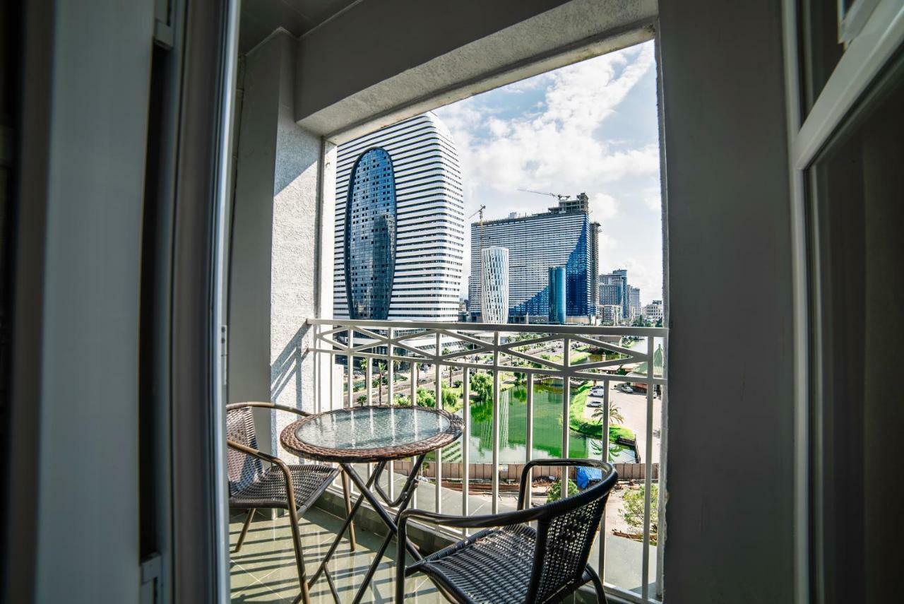 Magnolia - ❀ Cozy Apartment With An Unique Sea View ❀ Батуми Экстерьер фото